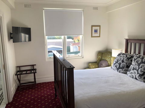 The Corner Hotel Alexandra - Accommodation Cairns 1