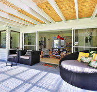 The Endless Summer  Culburra - Pet Friendly - 2 Mins to Beach - Accommodation Cairns