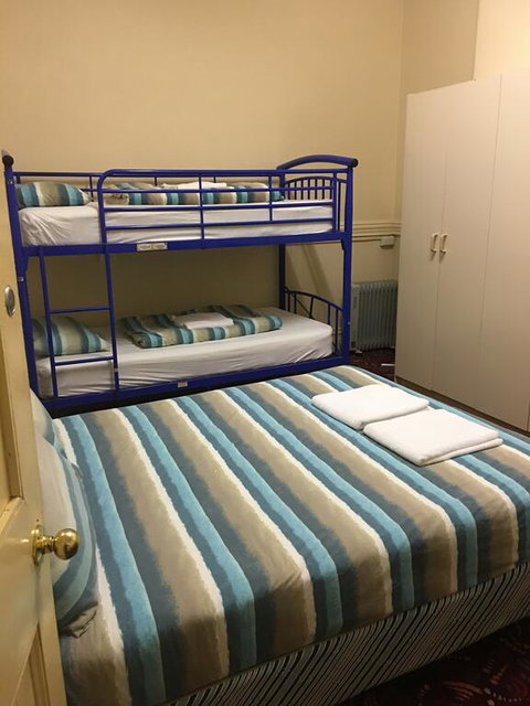 The Formby Hotel - Accommodation Cairns 3