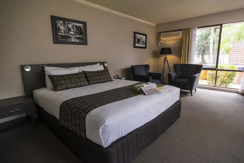The Galaxy Motel - Accommodation Cairns 2