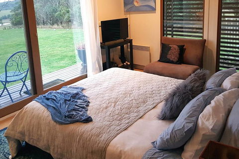 The Gurdies Room With Amazing Sunset Views - Accommodation Cairns 0