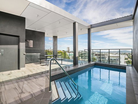 THE HAMILTON (I715)-L'Abode Accommodation - Accommodation Cairns 3