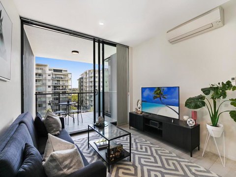 THE HAMILTON (I715)-L'Abode Accommodation - Accommodation Cairns 2