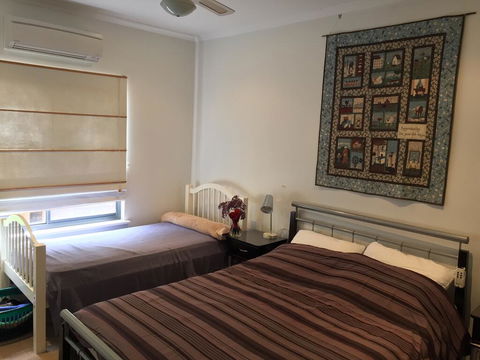 The Jewel Of The Bay - Accommodation Cairns 3