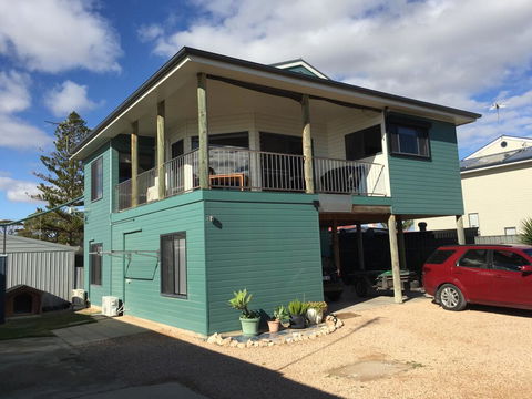 The Jewel Of The Bay - Accommodation Cairns 1