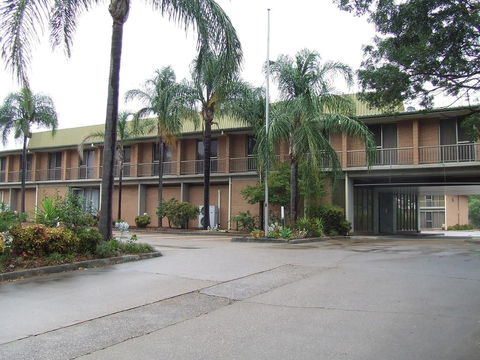 The John Hunter Motel - Accommodation Cairns 1