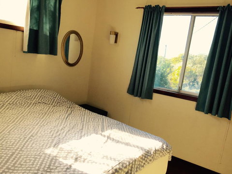 The Kite Beach House - Accommodation Cairns 2