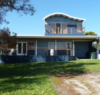 The Love Shack - Bridport - Accommodation Cairns