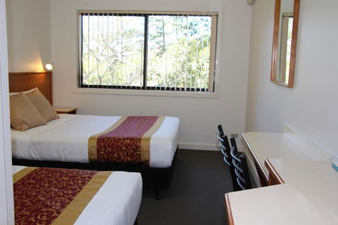 The Pioneer Way Motel - Accommodation Cairns 2