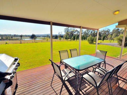 The Residence @ Elbourne Wines - Accommodation Cairns 2