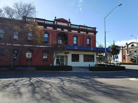 The Royal Hotel - Accommodation Cairns 0