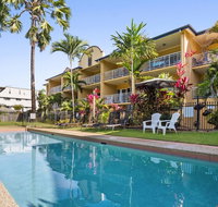 The York Beachfront Holiday Apartments - Accommodation Cairns