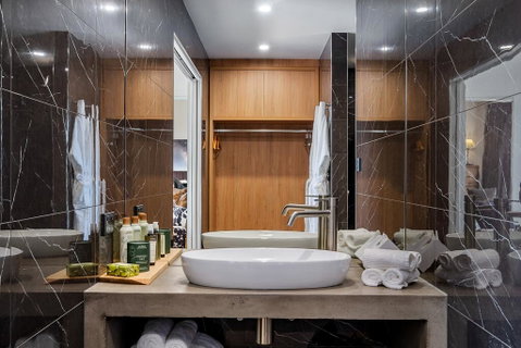 Tinderbox Retreat - Accommodation Cairns 2