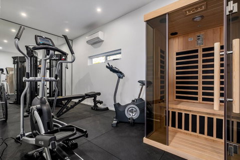 Tinderbox Retreat - Accommodation Cairns 3