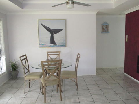 Torquay Beach Holiday House - Accommodation Cairns 1