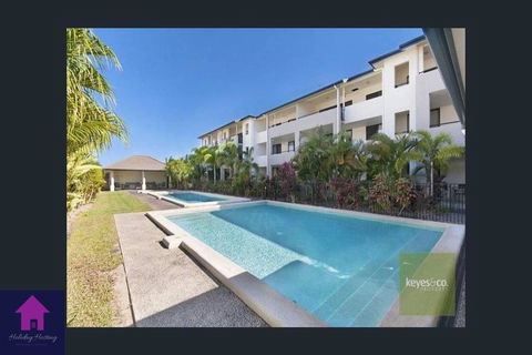 Townsville Luxury Spacious Apt 3 BR-2BTH Pools - Accommodation Cairns 3
