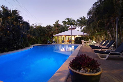 Trinity Beach Club Holiday Apartments - Accommodation Cairns 1