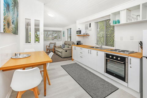 Tropical On McKenzie MK1 - Accommodation Cairns 2