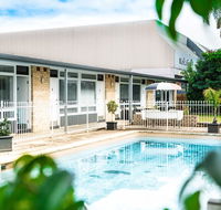 Twin Willows Hotel - Accommodation Cairns