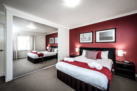 Two Bedder With Parking Close To Perth City Centre - Accommodation Cairns 0