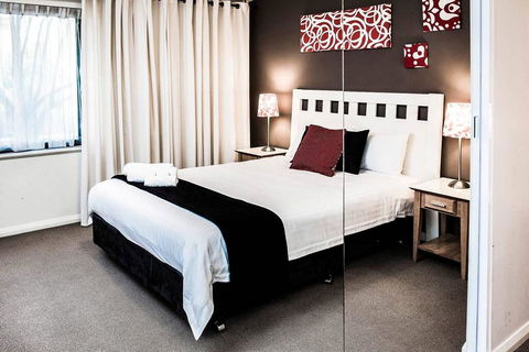 Two Bedroom Apt Next To Perth CBD With Parking. - Accommodation Cairns 1
