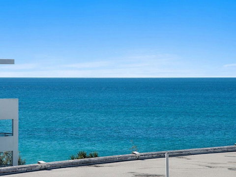 Unit 3 Casand Chase, Kings Beach - Accommodation Cairns 1