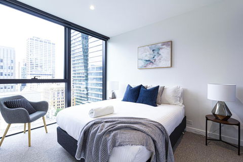 Urban Rest - Collins St CBD - Accommodation Cairns 2