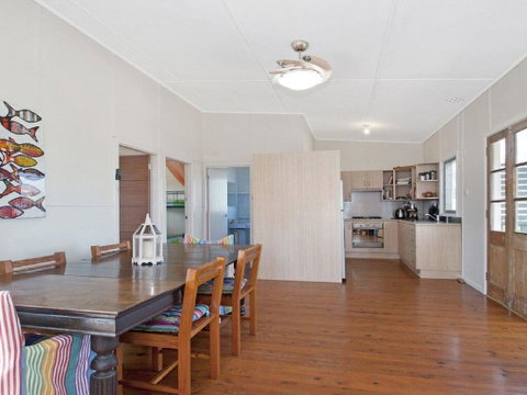 Urchins - Funky Comfort And Style - Accommodation Cairns 1
