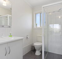 VALLEY VIEWS - 10 Valley Heights Drive - Accommodation Cairns