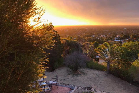 Vermillion Skies Holiday Accommodation - Accommodation Cairns 0