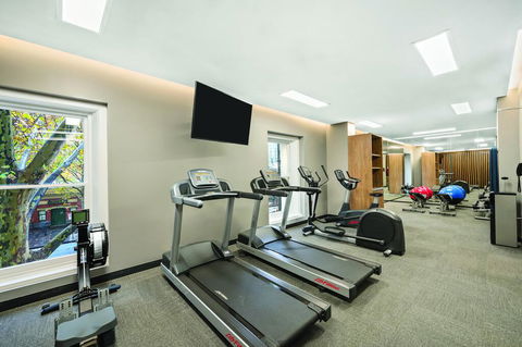 Vibe Hotel Melbourne - Accommodation Cairns 2