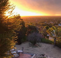 Vermillion Skies Holiday Accommodation - Accommodation Cairns