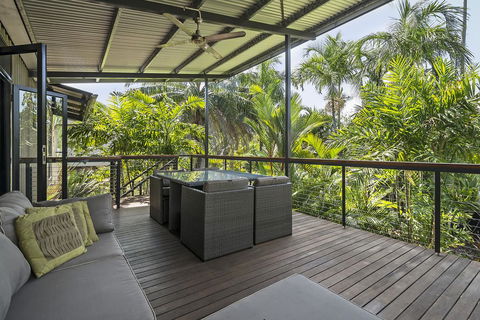 Villa Frangipani - Accommodation Cairns 0
