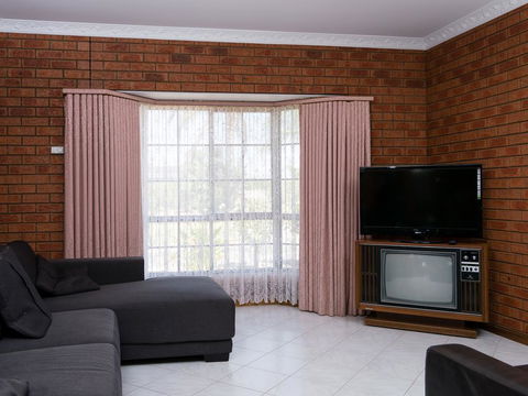 Vineyard Retreat Mildura - Accommodation Cairns 1