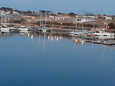 Wallaroo Marina Sea Vu Apartment - Accommodation Cairns 2