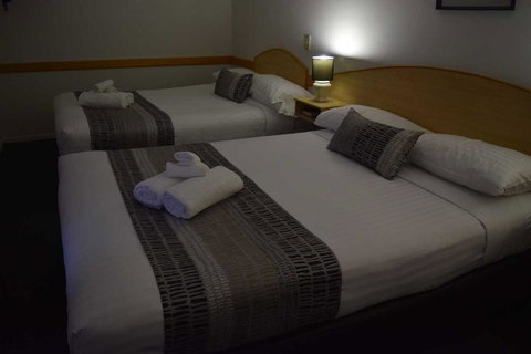 Warwick Vines Motel - Accommodation Cairns 3