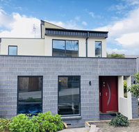 Apollo Bay Seal Apartments - Accommodation Cairns