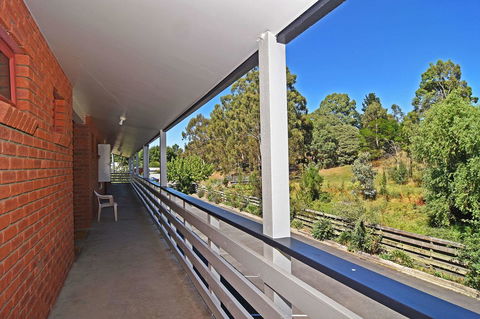 Main Lead Ballarat Motel - Accommodation Cairns 6