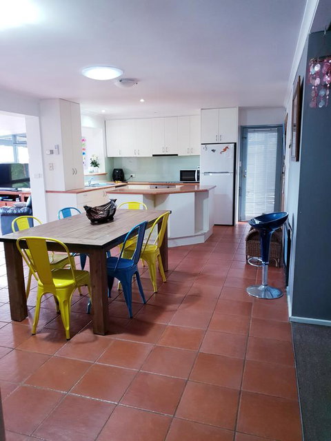 Relax In San Remo - Accommodation Cairns 6