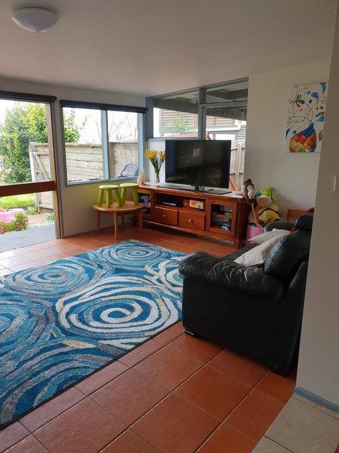 Relax In San Remo - Accommodation Cairns 11