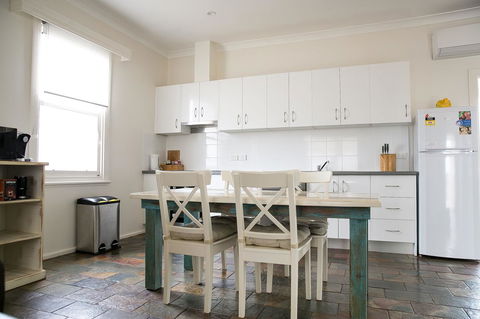 Cape Nelson Lighthouse - Accommodation Cairns 11