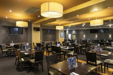 Nightcap At Excelsior Hotel - Accommodation Cairns 5