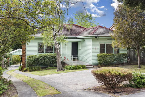 Hillside House - Accommodation Cairns 0