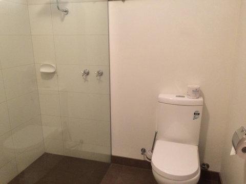 Ambassador Motor Inn - Accommodation Cairns 18