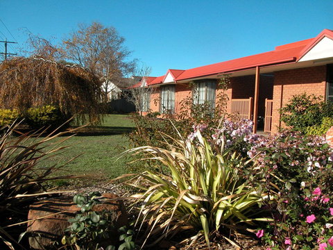 Ambassador Motor Inn - Accommodation Cairns 42