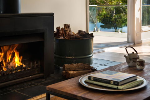 Lake Como Villa - Accommodation Cairns 8