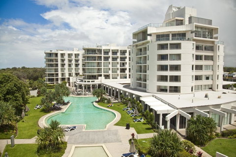 Ramada By Wyndham Marcoola Beach - Accommodation Cairns 1