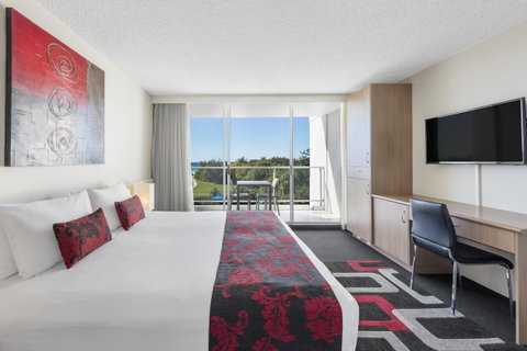 Ramada By Wyndham Marcoola Beach - Accommodation Cairns 17