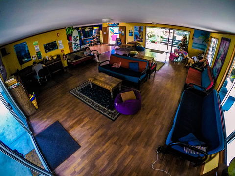 Cool Bananas Backpackers - Accommodation Cairns 28