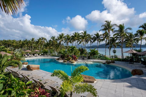 Whitsunday Apartments - Accommodation Cairns 1